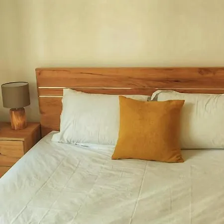 Lauren's Charm Town 2-bedroom * Λευκάδα